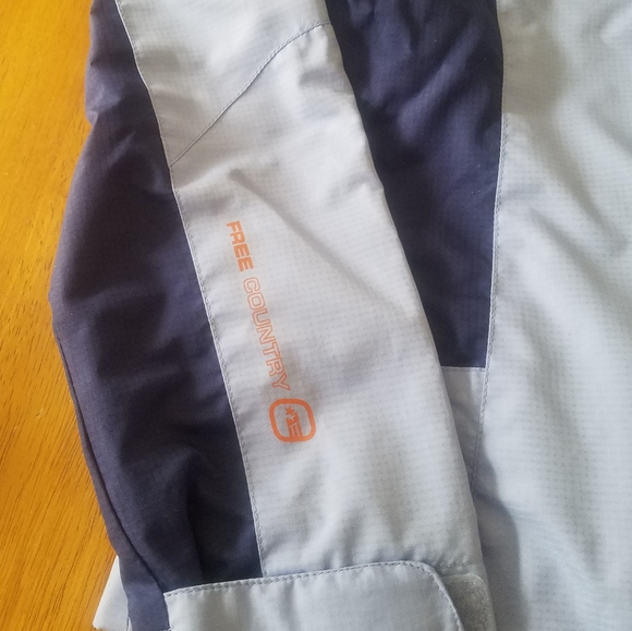 Lightweight FREE COUNTRY Jacket - Picture 5 of 5